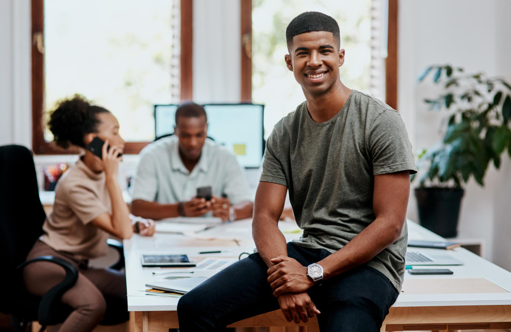 7 Critical Insights Into Coworking Space Hot Desk Models for Modern Enterprises