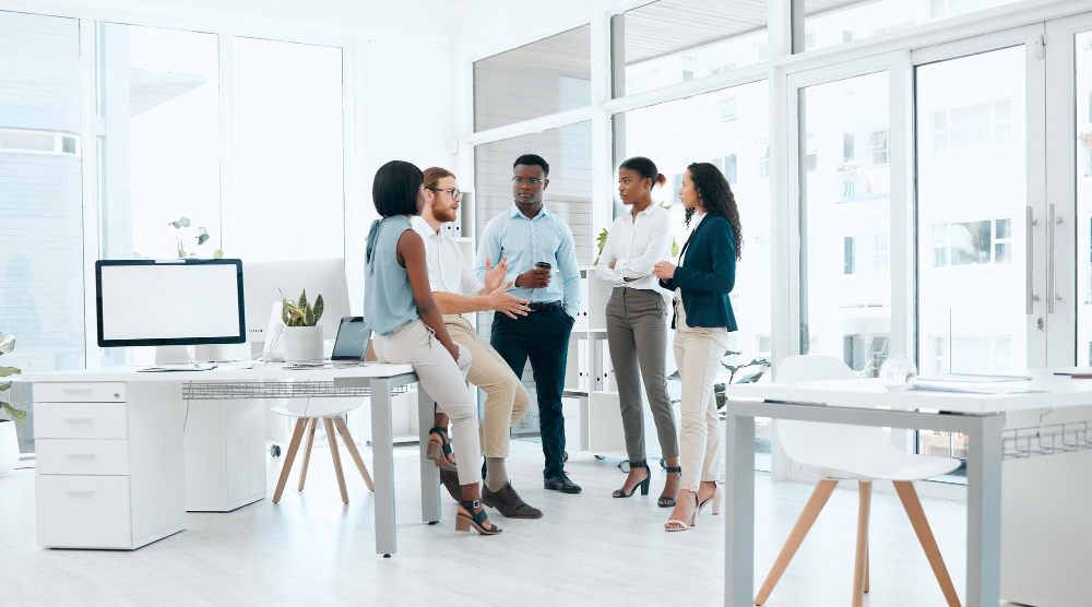 Hot Desk Renting as Strategic Infrastructure