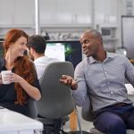 Hot Desk vs Dedicated Desk