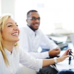 Hot Desking vs. Desk Hoteling