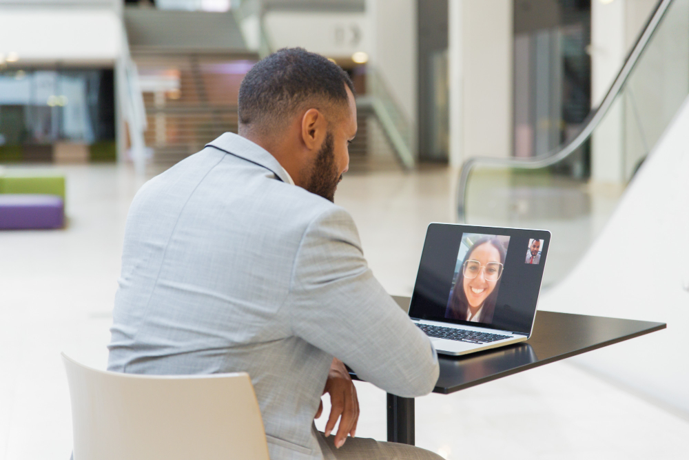 Managing Distractions and Staying Focused